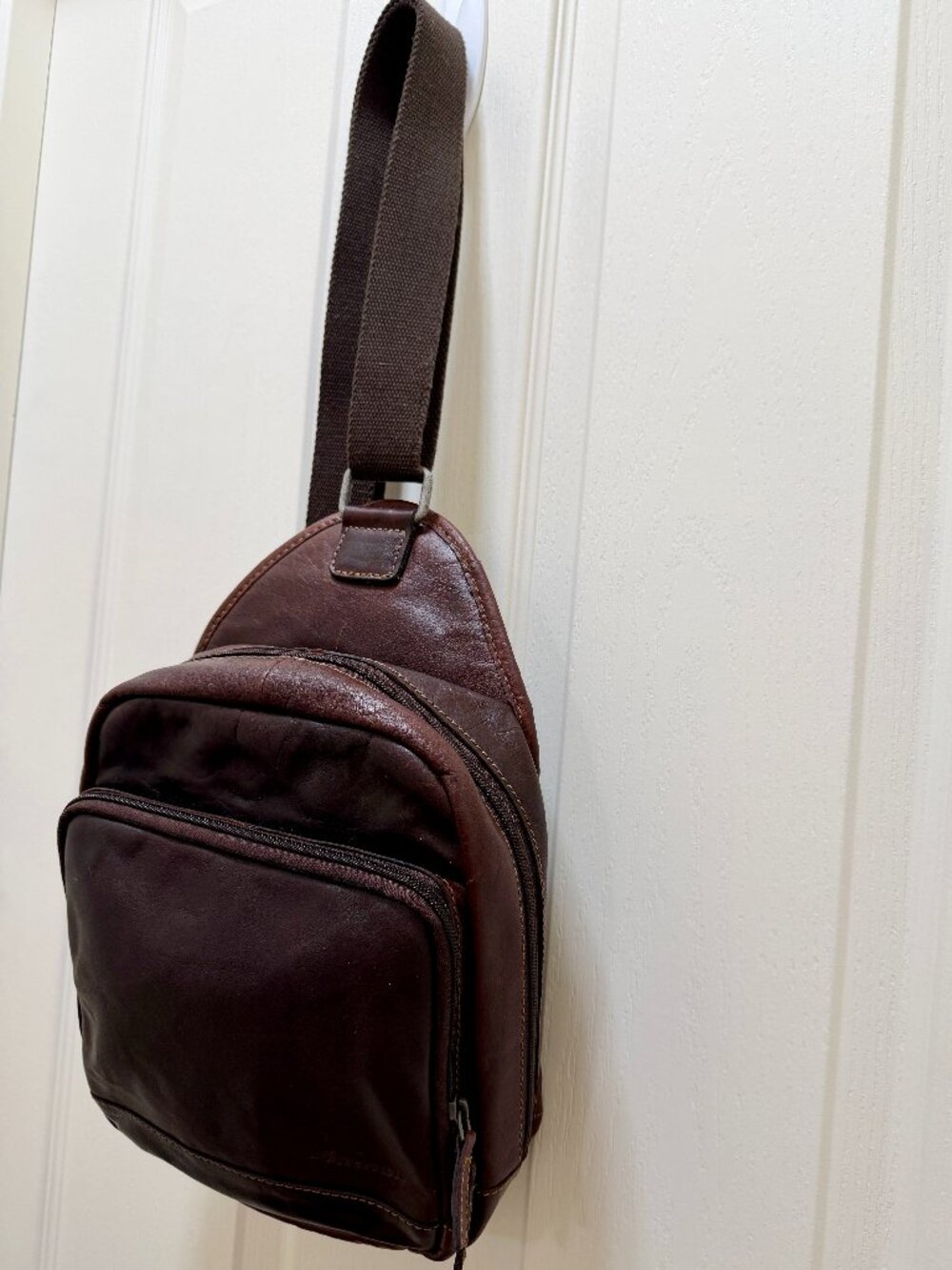 Jack Georges Leather Crossbody Backpack Brown Zip Closure Adjustable Strap Boho - Picture 12 of 16